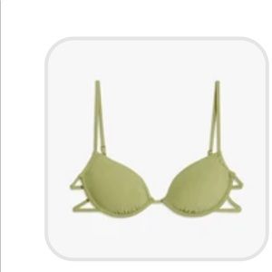 NWT. WE WORE WHAT green ruched bikini bottom w underwire